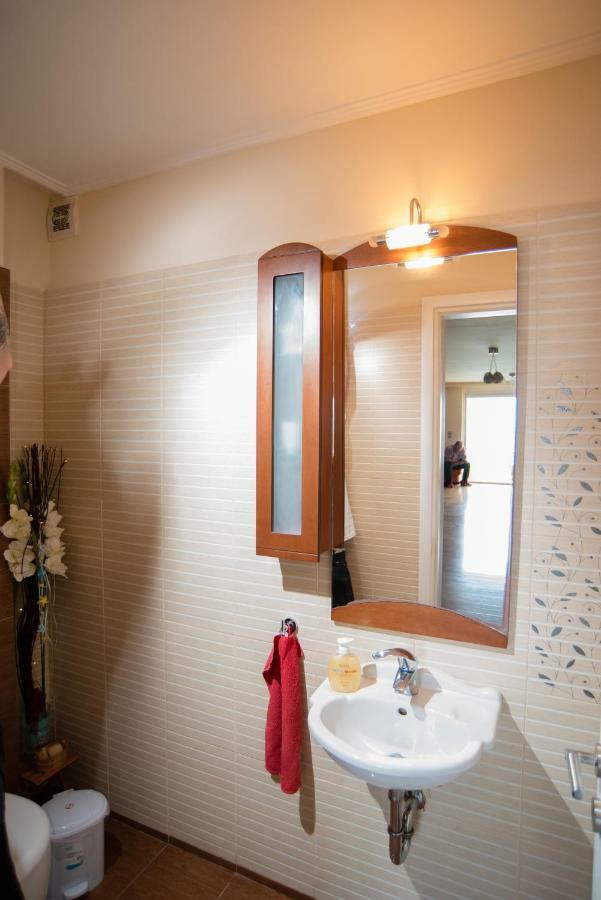 Villa Olympia Vip Dhrafi Экстерьер фото