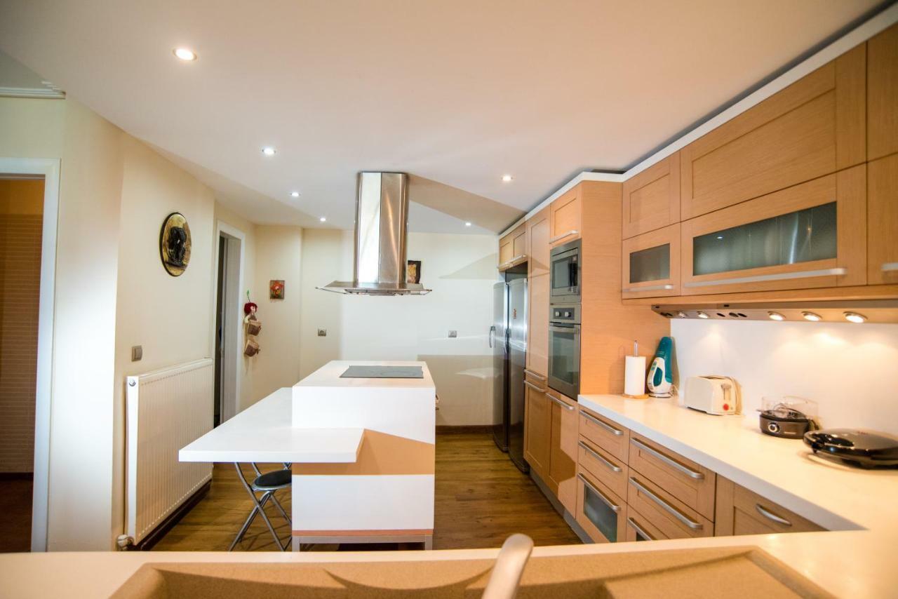 Villa Olympia Vip Dhrafi Экстерьер фото